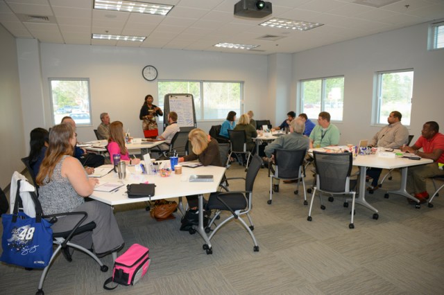 14-055_HRC_Leadership-06c